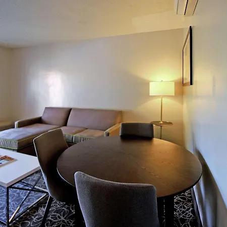El Sendero Inn, An Ascend Collection