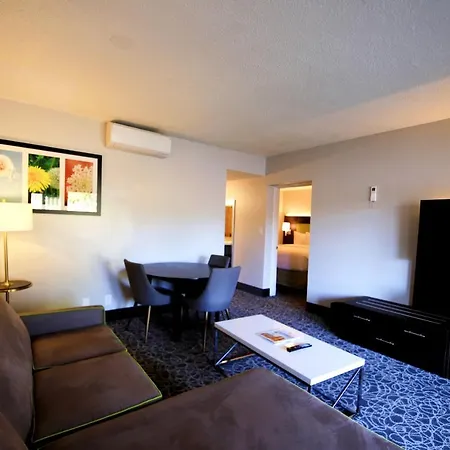Hotel El Sendero Inn, An Ascend Collection