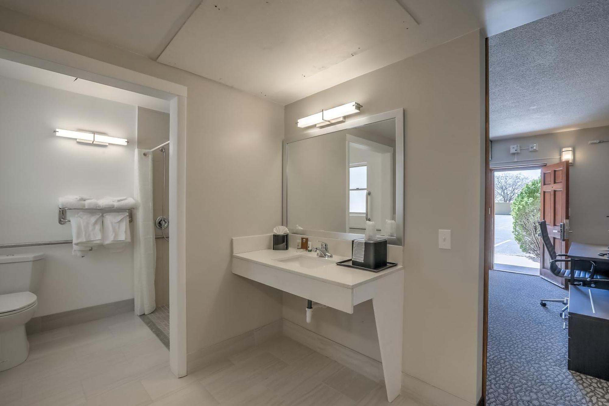 El Sendero Inn, An Ascend Collection Hotel