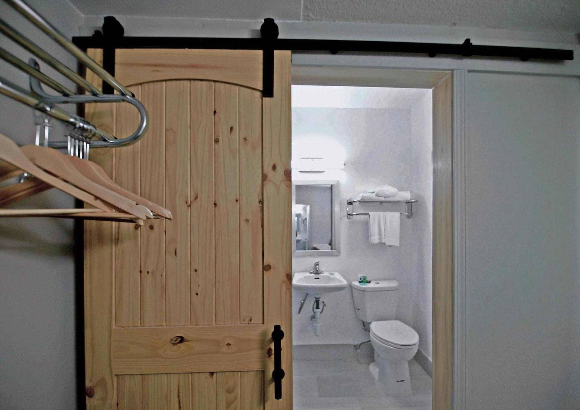 Hotel El Sendero Inn, An Ascend Collection