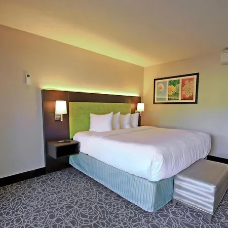 El Sendero Inn, An Ascend Collection Hotel