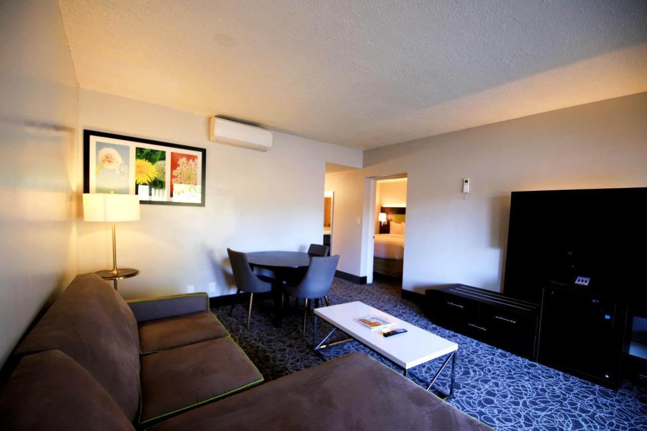 Hotel El Sendero Inn, An Ascend Collection